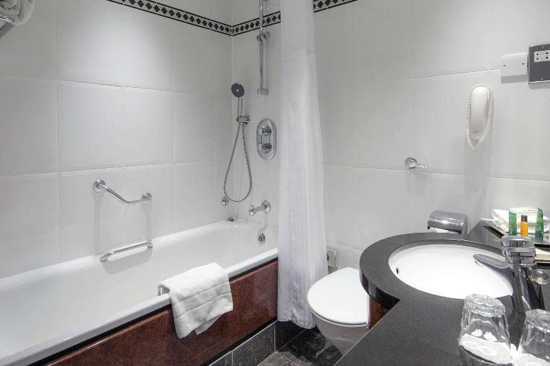 Glasgow Grosvenor Hotel 4