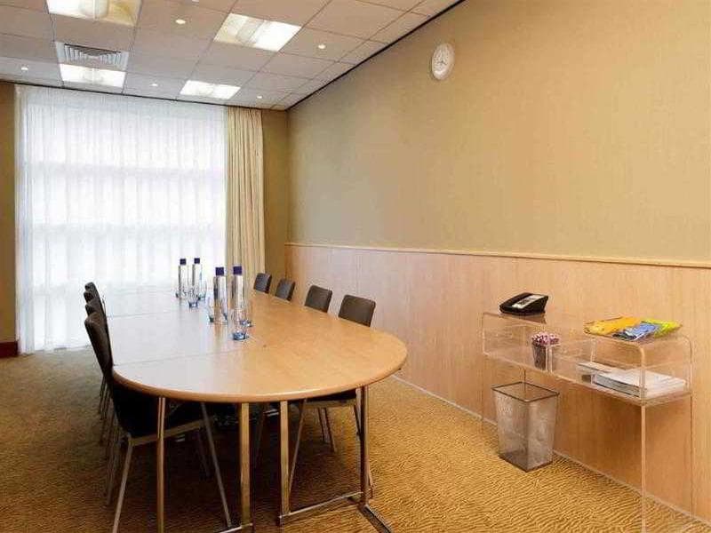 Novotel Glasgow Centre 5