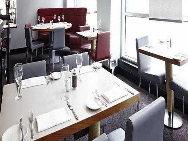 Novotel Glasgow Centre 3