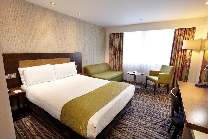 Holiday Inn London Wembley 4