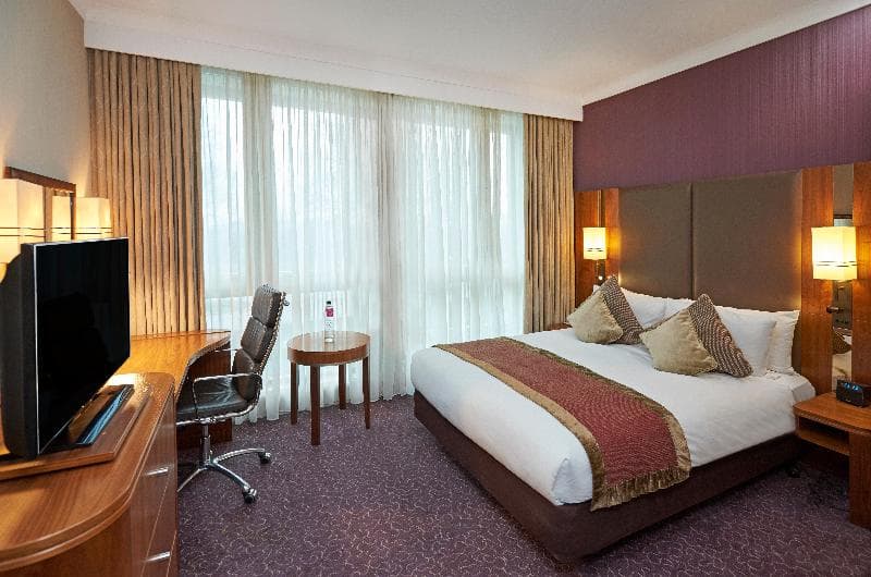 Crowne Plaza London - Ealing 4