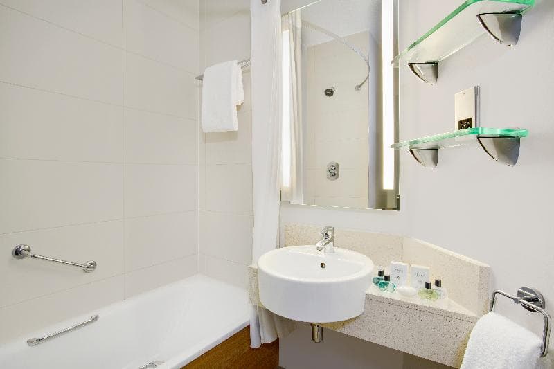 Leonardo Hotel Manchester Central 5