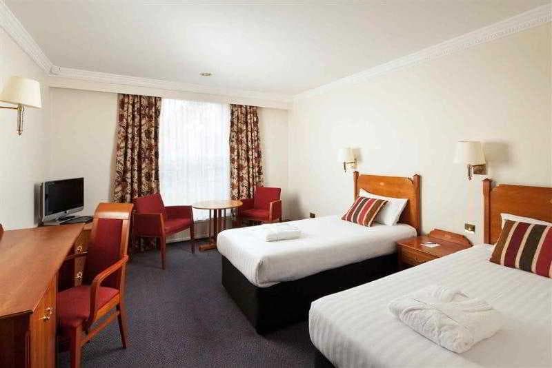 Mercure York Fairfield Manor 4
