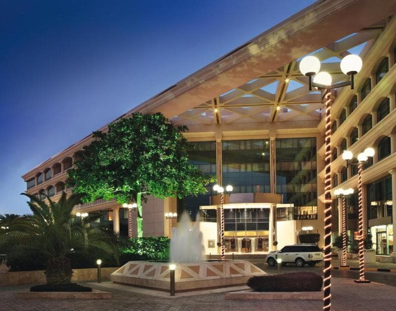 Mövenpick Dubai Grand Al Bustan 2