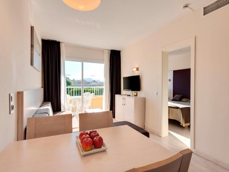 Palm Garden Apartments 4