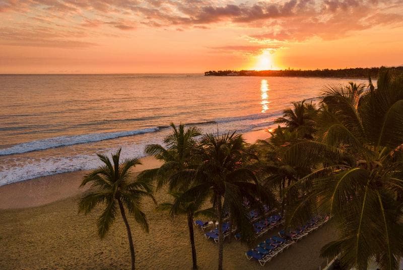 Viva Tangerine by Wyndham, A Trademark All Inclusive 4
