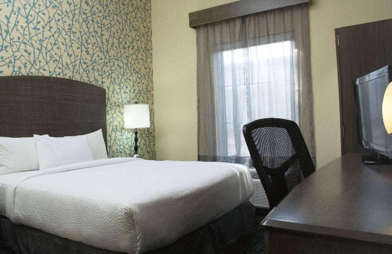 Fairfield Inn Monterrey Airport 5