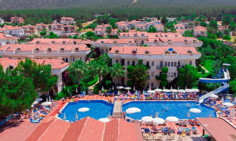 Yel Holiday Resort photo 1