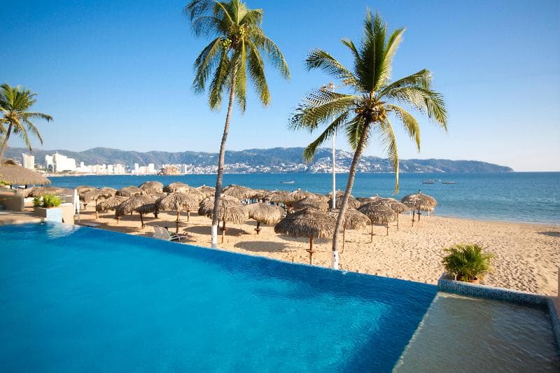 Krystal Beach Acapulco 2
