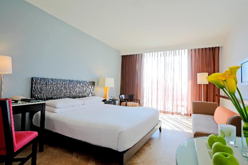 Krystal Grand Cancun 5