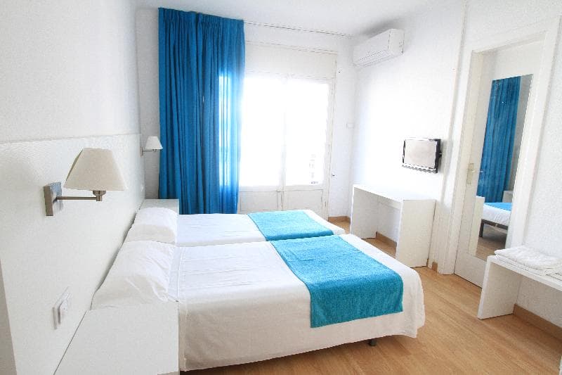 Hotel Villa Garbí 4