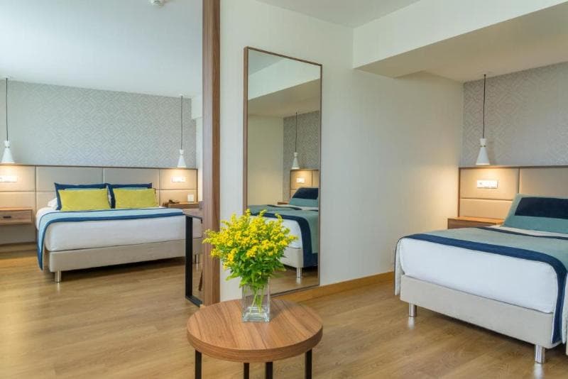 Hotel Cinquentenario 2