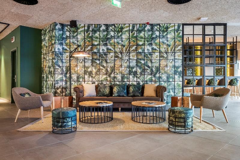 The Patio Suite Hotel 3