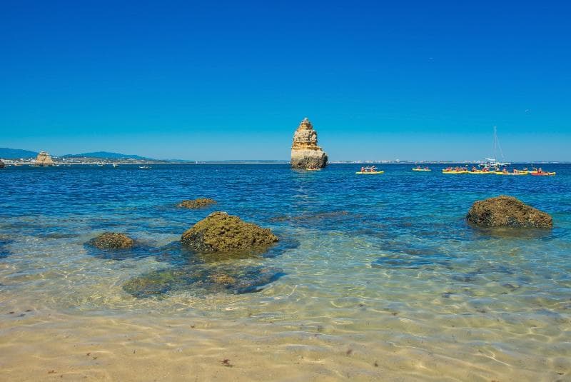 Carvi Beach Hotel 3