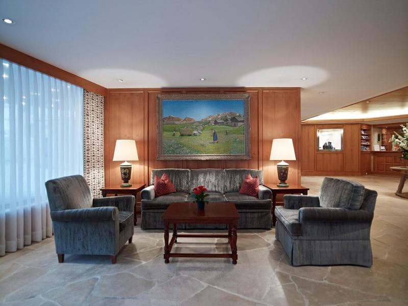 Crystal Hotel 4
