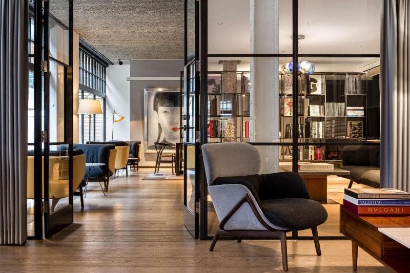 Radisson Blu Edwardian Mercer Street Hotel 3