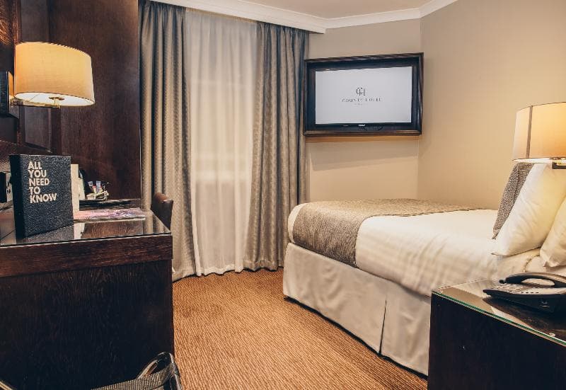 County Hotel 5