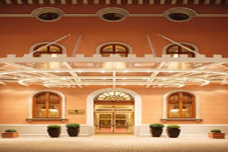 Imperial Riding School Renaissance Vienna Hotel (Ex-Renaissance Penta) photo 1