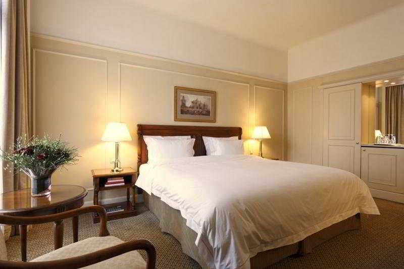 Hotel Le Plaza 5