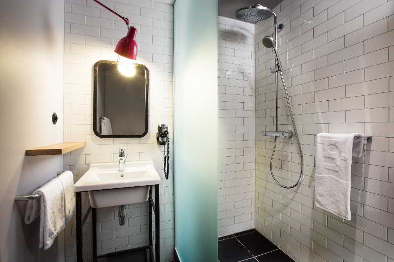Pentahotel Brussels Airport 5