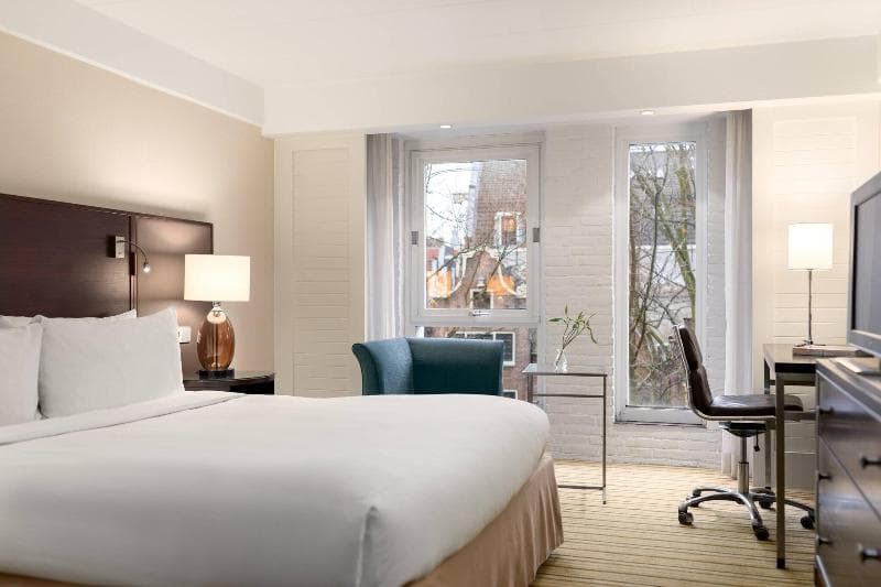 Renaissance Amsterdam Hotel 2