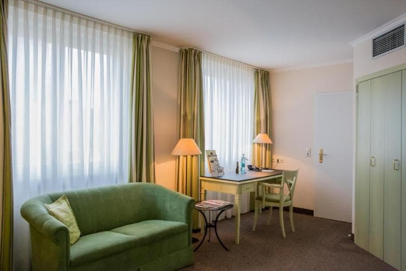 Best Western Premier Hotel Rebstock photo 1