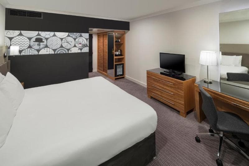 Crowne Plaza Nottingham 3
