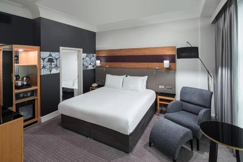 Crowne Plaza Nottingham 4