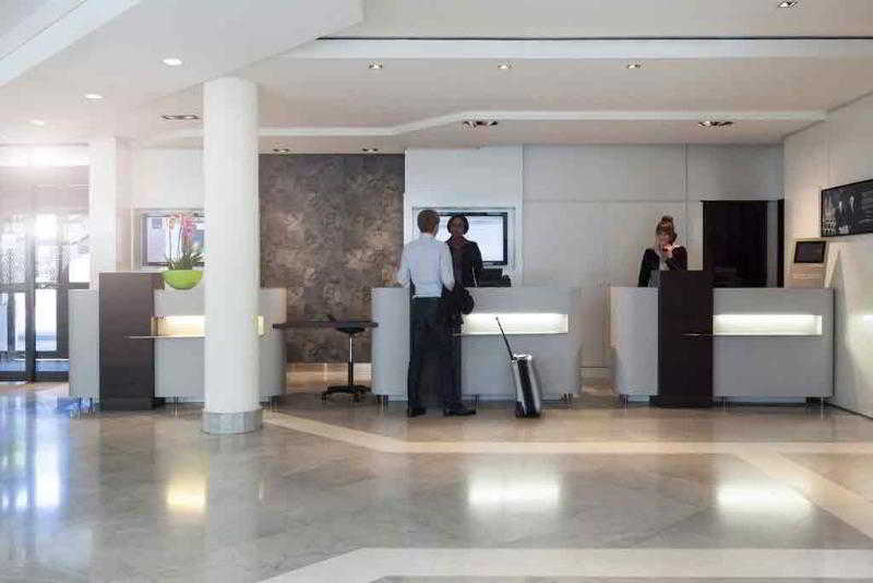 Novotel Paris Pont de Sevres photo 1