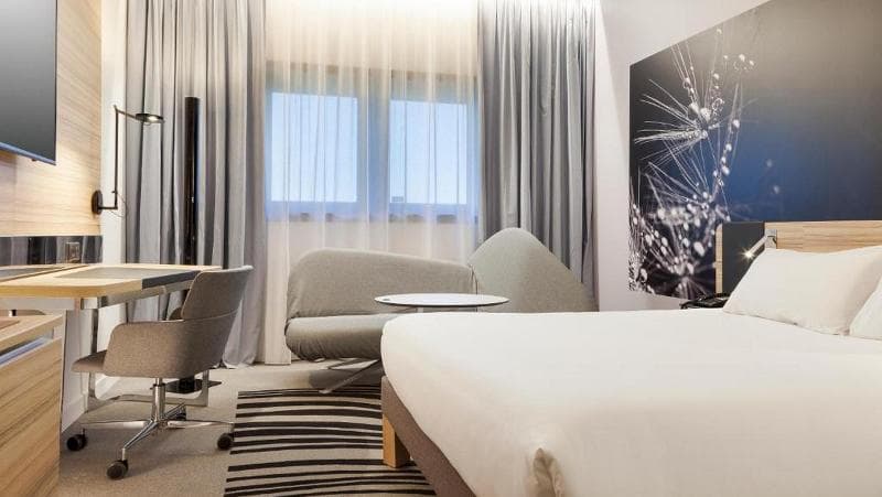 Novotel Tours Centre Gare Hotel 3