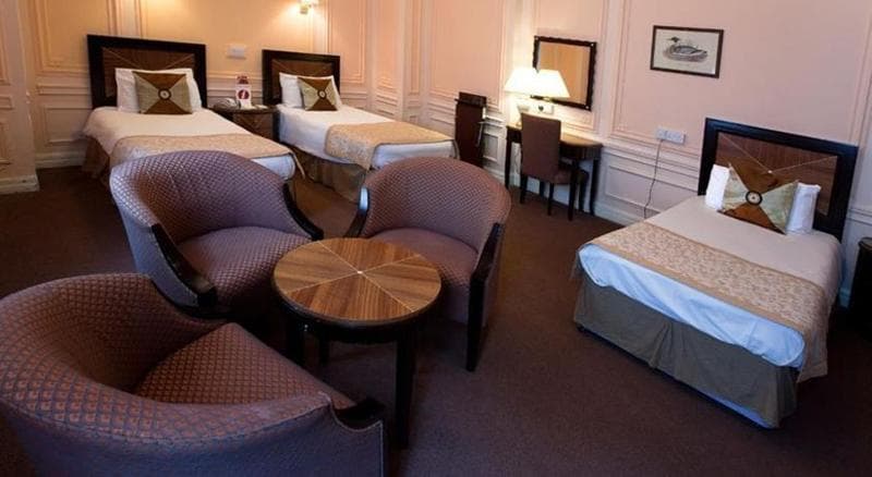 Adelphi Hotel 3