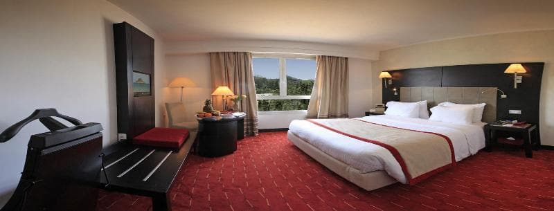 Golden Tulip El Mechtel 5