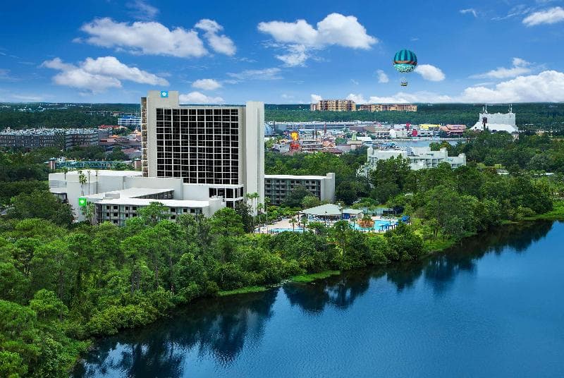 Wyndham Lake Buena Vista Disney Springs Resort Area 2