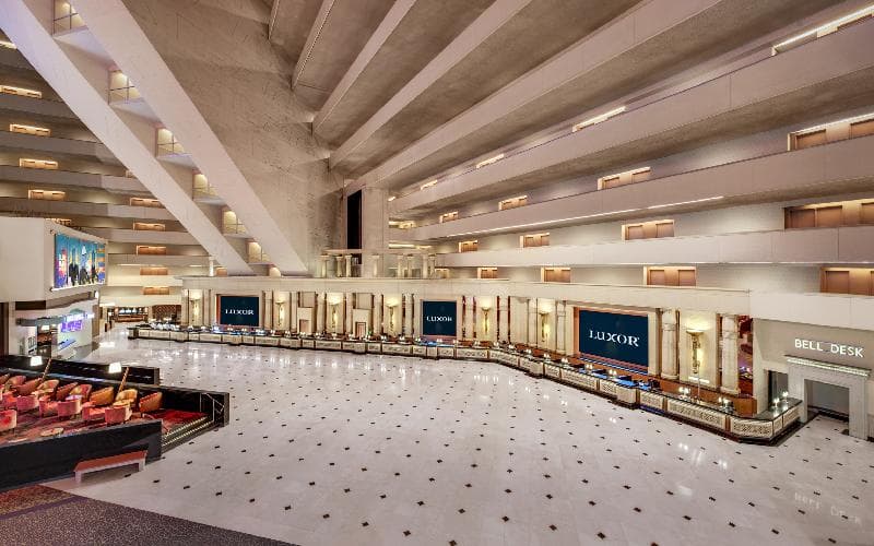 Luxor Hotel & Casino 4
