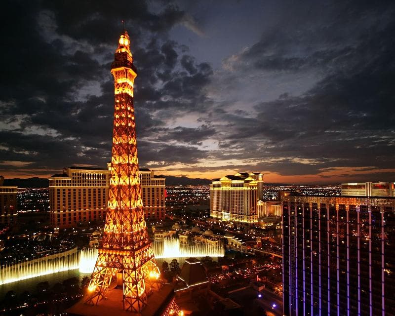 Paris Las Vegas - Adults Only 5