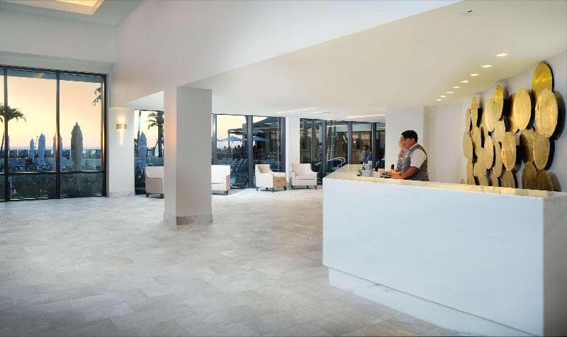 Hilton Marco Island Beach Resort & Spa 4