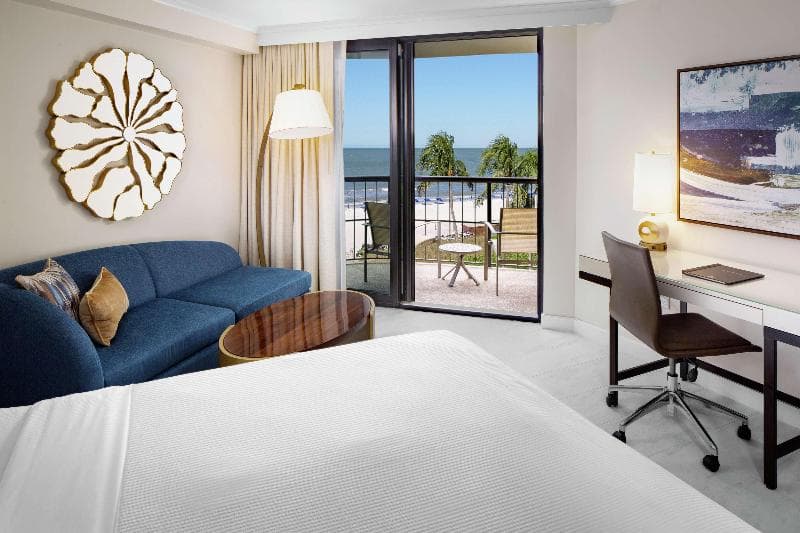 Hilton Marco Island Beach Resort & Spa 5