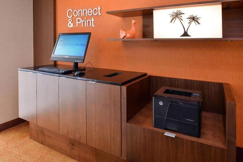Fairfield Inn Orlando Airport 5