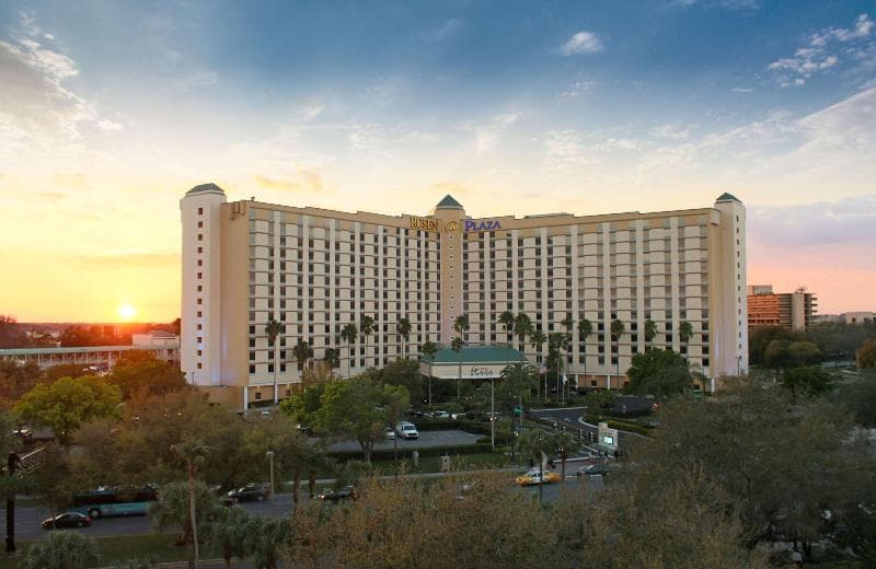 Rosen Plaza Hotel 3