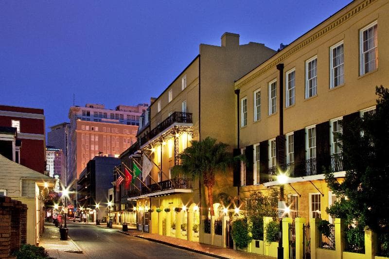 Holiday Inn French Quarter - Chateau Lemoyne 2