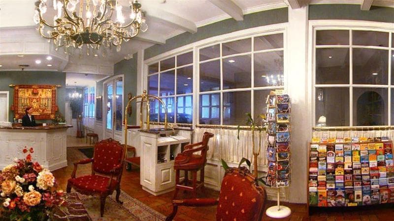 Prince Conti Hotel 4