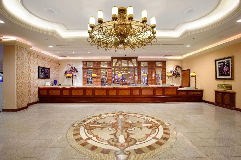 Gold Coast Hotel & Casino 3