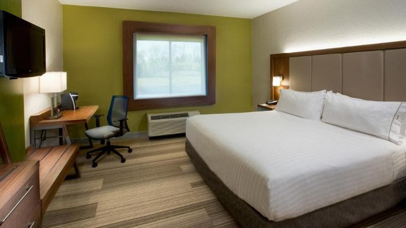 Holiday Inn Express Nashville Airport photo 1