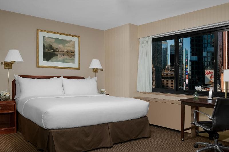 The Manhattan at Times Square Hotel 3