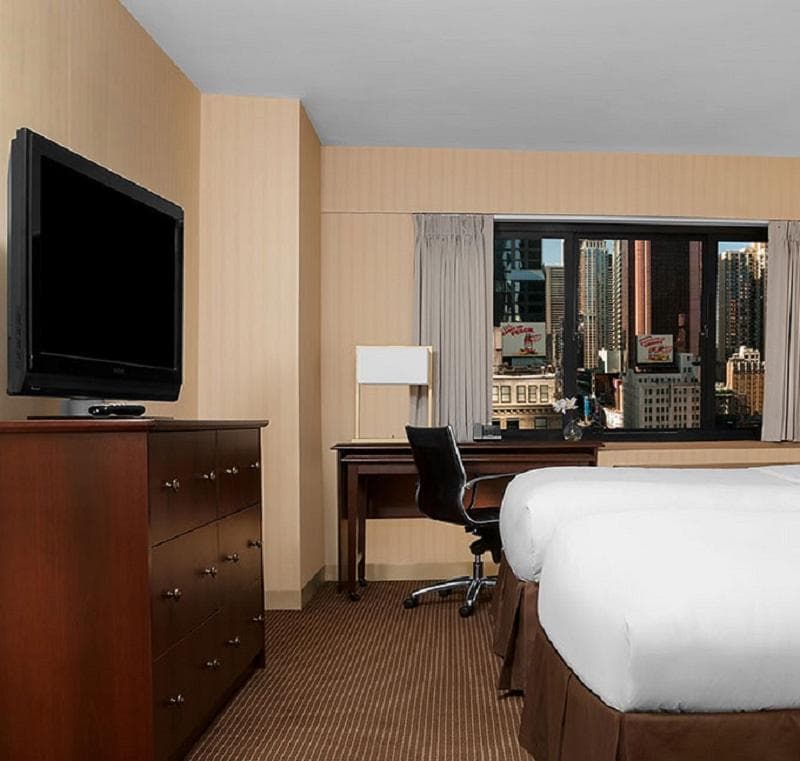 The Manhattan at Times Square Hotel 5