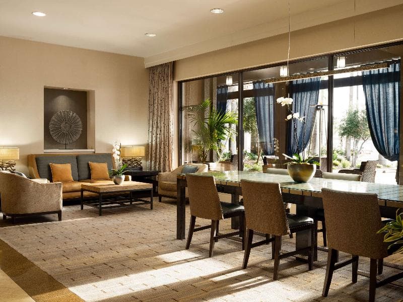 Sonesta Redondo Beach & Marina 3