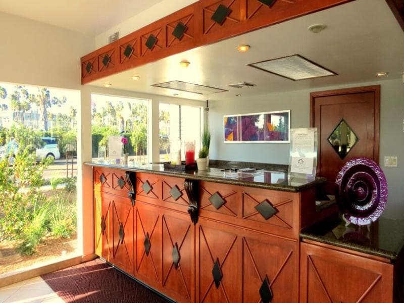 Hotel Iris San Diego 3