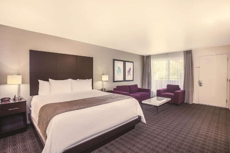 La Quinta Inn Suites Santa Barbara Downtown 5