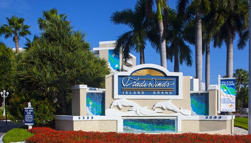 Tradewinds Island Grand Resort photo 1