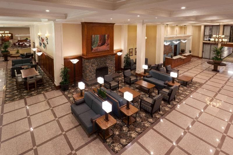 Wyndham Visalia 5